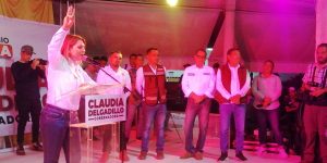 Claudia Delgadillo promete eliminar la verificación vehicular en Jalisco