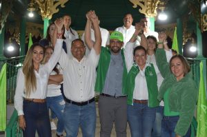 Magaly Fregoso candidata del PVEM se compromete con Mixtlán