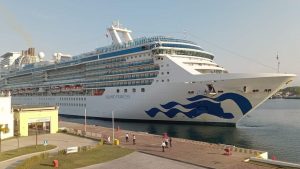 Durante la temporada baja, el puerto de Puerto Vallarta recibirá solo cinco cruceros este mes, reduciendo así la afluencia turística