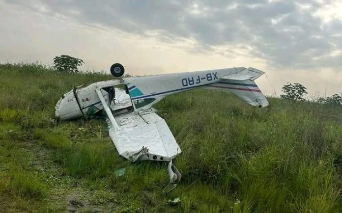 Avioneta accidentada en Aeropuerto de Guadalajara. El accidente ocurrió sin lesionados ni afectaciones a vuelos comerciales