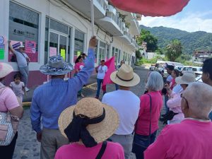 Protesta en Vallarta contra la sobrerrepresentación legislativa