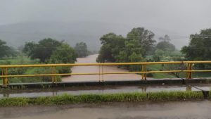 Refugio habilitado en Mascota ante crecida de ríos. Monitorean ríos, evacúan zonas de riesgo en el municipio ante lluvias