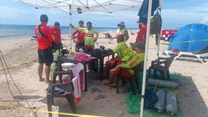 50 hrs sin econtrar a joven de 16 años desaparecido en playa de Vallarta, tras intentar rescatar a su hermanita