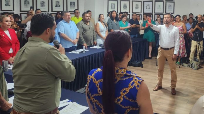 Secretario y tesorero general de Puerto Vallarta son nombrados