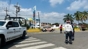 Suspenden gasolinera en Cuauhtémoc tras detectar gasolina en drenaje municipal y evacuan 70 viviendas en Cuauhtémoc, Colima