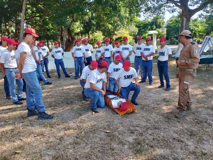 Protección Civil de Puerto Vallarta imparte cursos y talleres de primeros auxilios, riesgos y prevención en escuelas locales